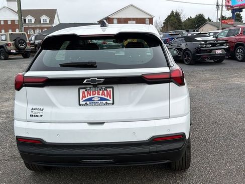 New 2027 Chevrolet Bolt LT w/ Comfort Package image 6