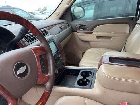 Used 2013 Chevrolet Tahoe LT image 27