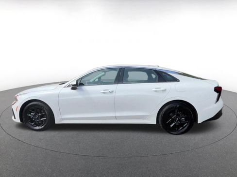 Used 2025 Kia K5 LXS FWD image 9