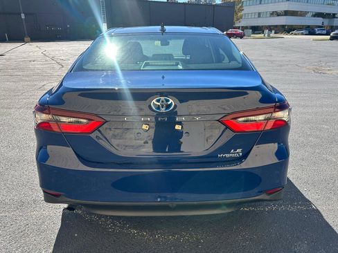 Used 2024 Toyota Camry LE FWD image 4