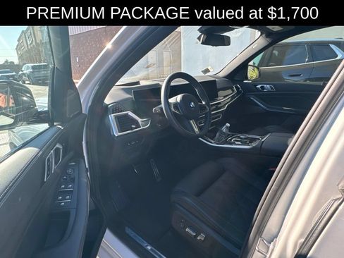 Used 2026 BMW X5 sDrive40i w/ M Sport Package RWD image 4
