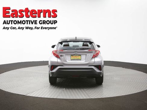 Used 2019 Toyota C-HR Limited FWD image 37