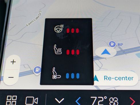 Certified 2024 Volvo XC90 B6 Ultimate w/ Lounge Package image 32