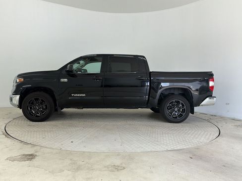Used 2020 Toyota Tundra SR5 AWD/4WD image 2