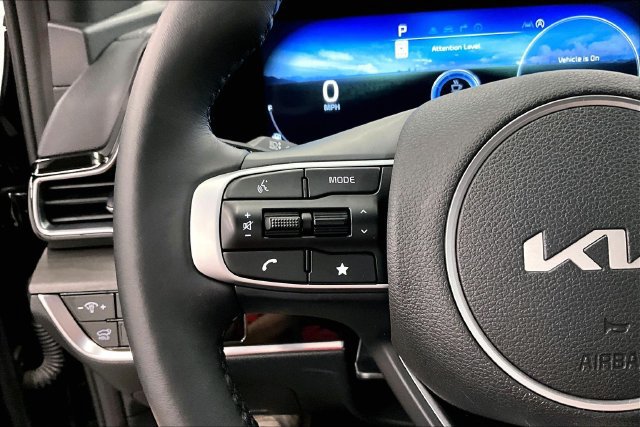 Used 2025 Kia Sportage X-Pro AWD/4WD image 27