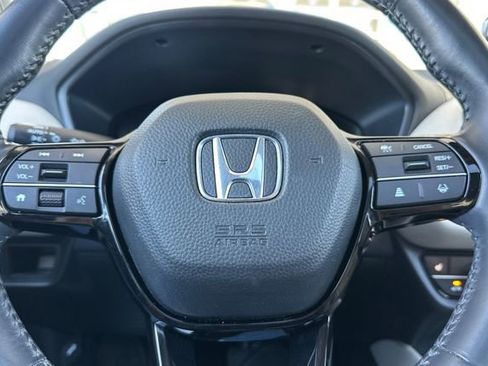 Used 2024 Honda HR-V EX-L image 24