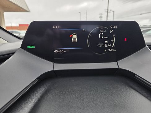 Used 2024 Toyota Prius Limited image 14