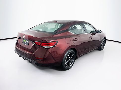 Used 2025 Nissan Sentra SV image 9