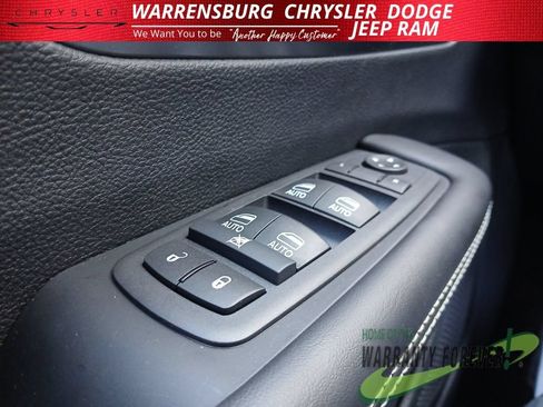 New 2026 Chrysler Voyager LX FWD image 29