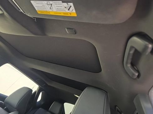 Used 2023 Subaru Solterra AWD image 8