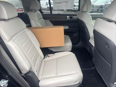 New 2026 Hyundai Santa Fe Calligraphy image 10