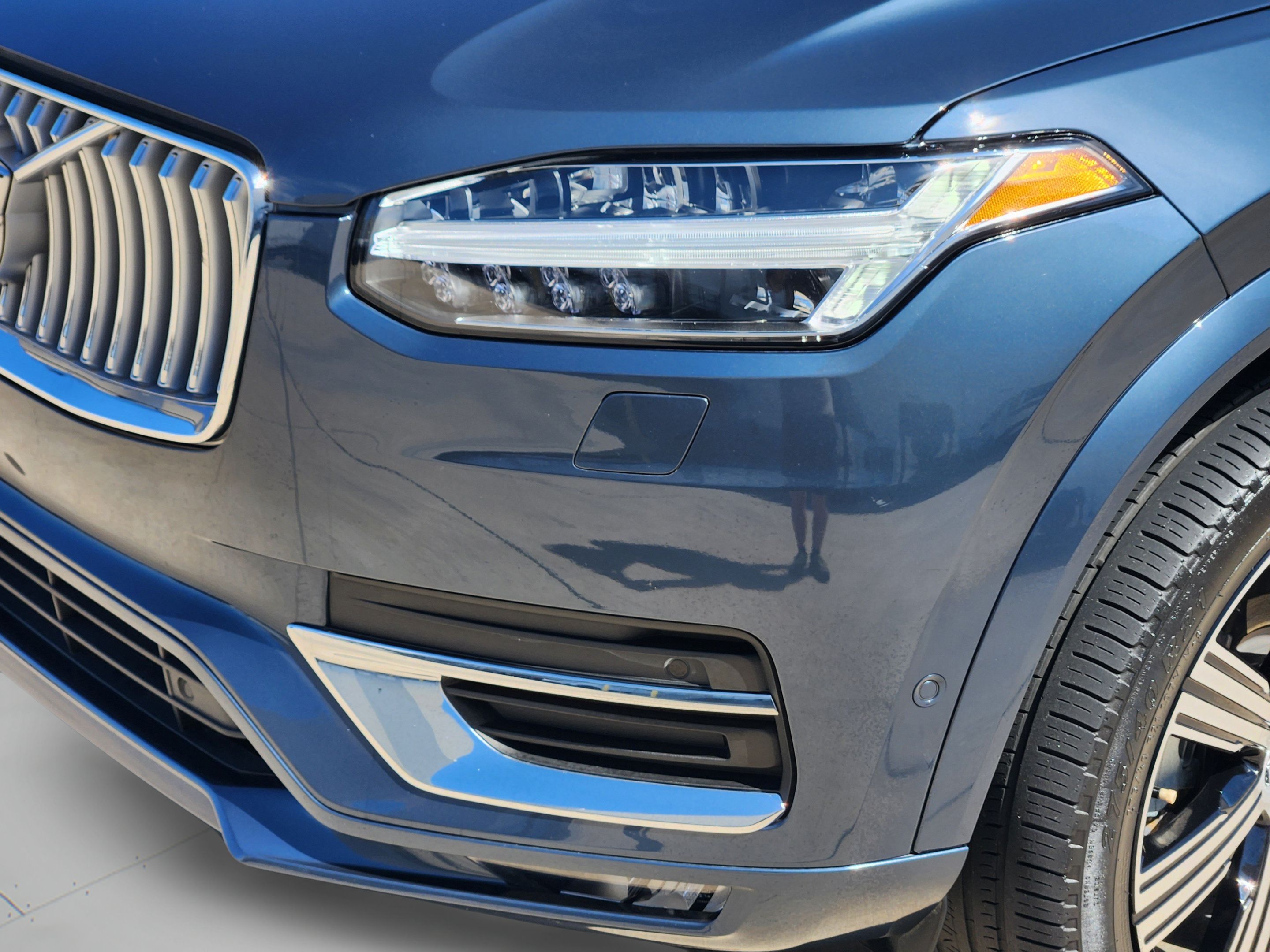Used 2024 Volvo XC90 B6 Ultimate AWD/4WD image 33
