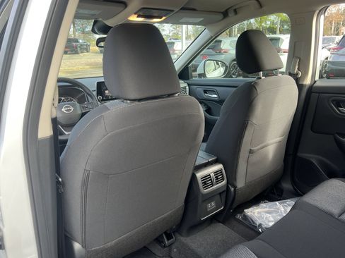 New 2026 Nissan Rogue SV w/ Cold Weather Package FWD image 17