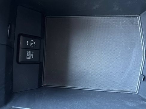 Used 2019 Honda Pilot Elite image 31