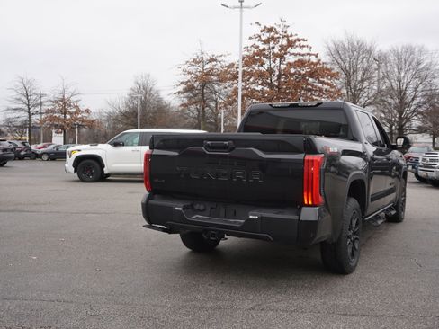 Used 2023 Toyota Tundra SR5 image 4