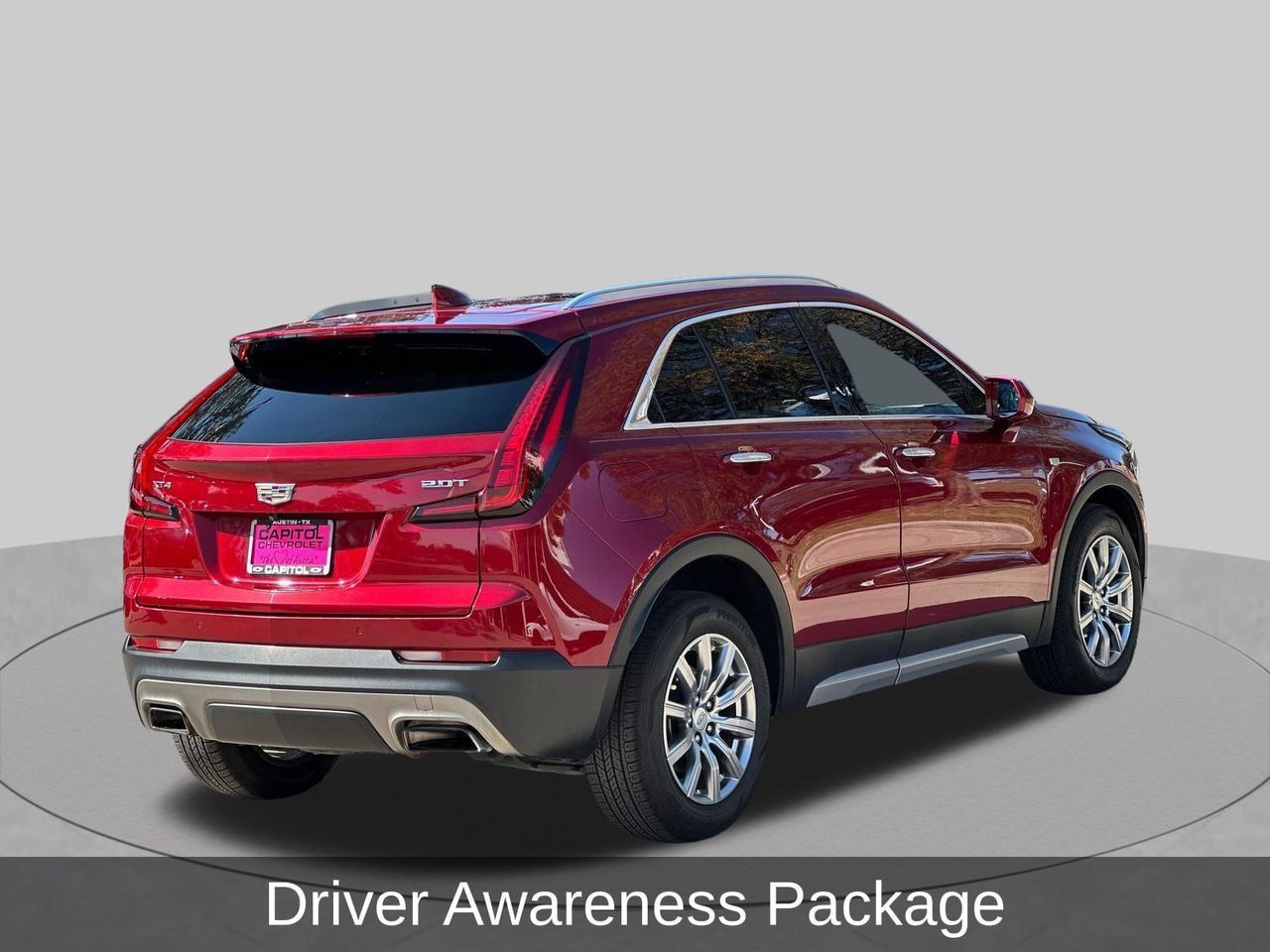 Used 2019 Cadillac XT4 Premium Luxury FWD image 5