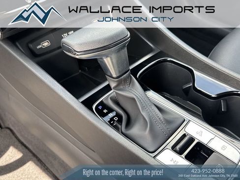 Used 2024 Hyundai Santa Cruz Night AWD/4WD image 17