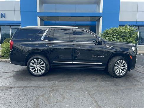 Used 2024 GMC Yukon Denali w/ Max Trailering Package AWD/4WD image 9