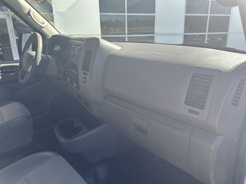 Used 2016 Nissan NV 2500 S w/ Power Package image 22