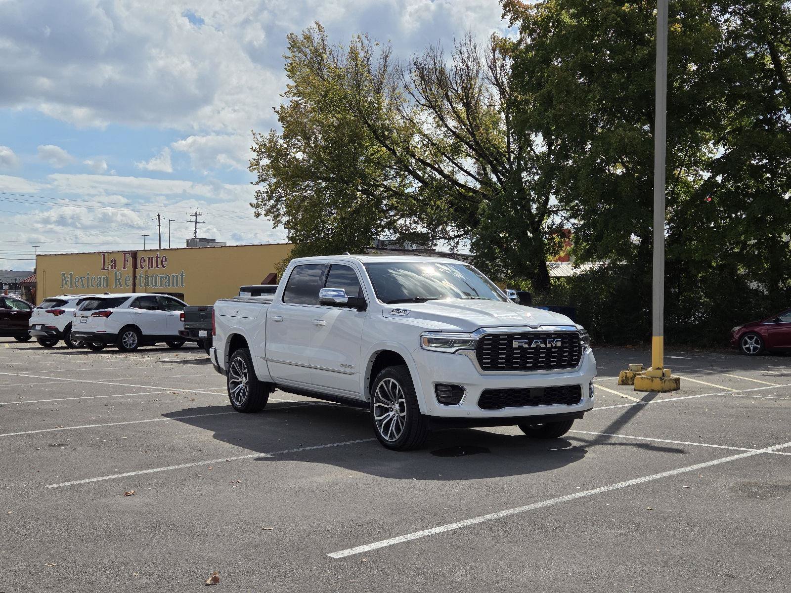 Used 2027 RAM 1500 Tungsten AWD/4WD image 1