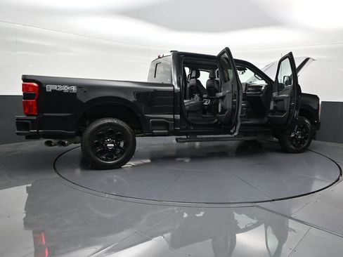 Used 2023 Ford F250 Lariat w/ Lariat Ultimate Package image 34