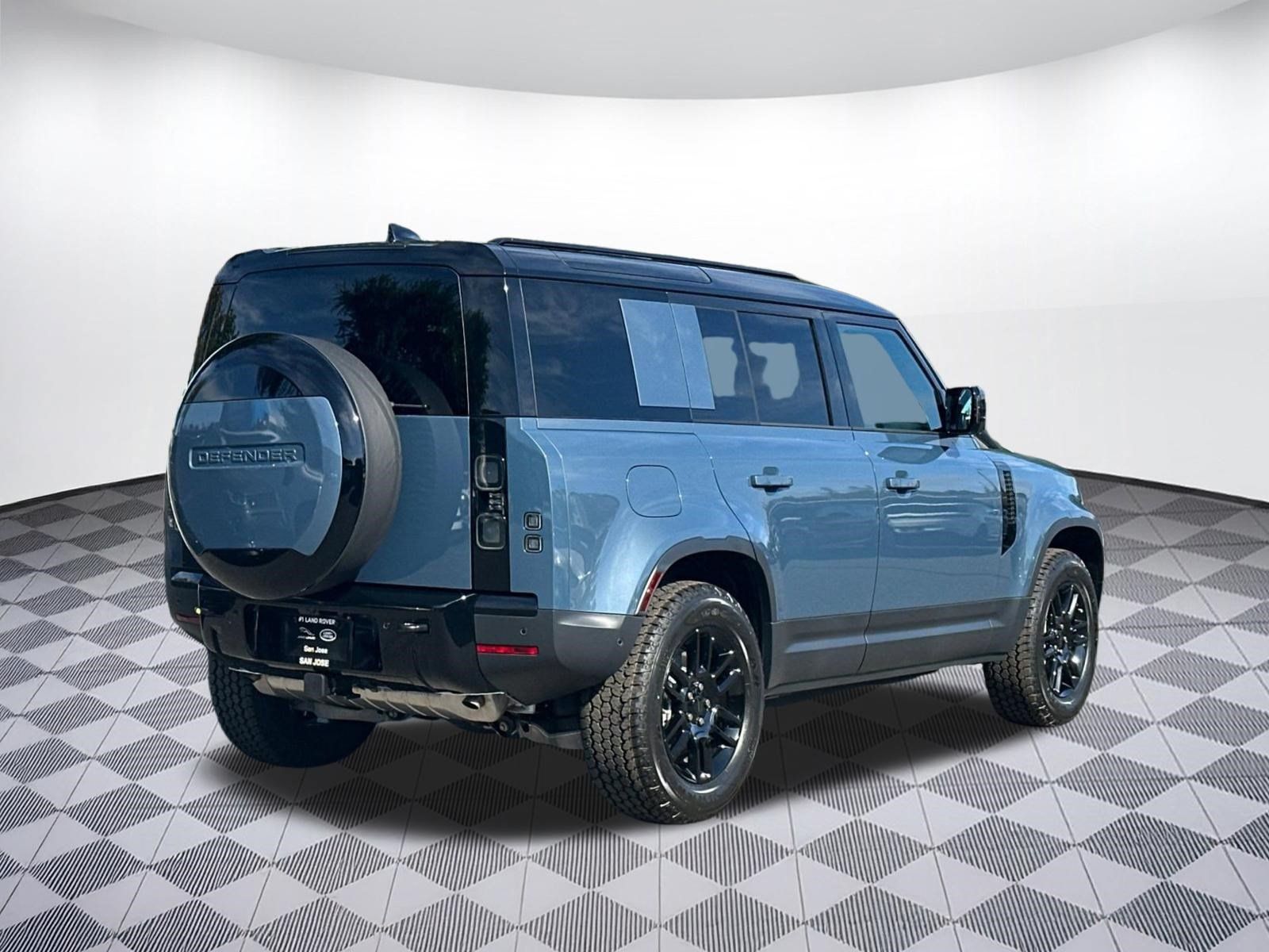 New 2026 Land Rover Defender 110 S AWD/4WD image 8