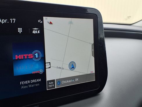 Used 2023 Hyundai Santa Fe SEL w/ Premium Package image 11