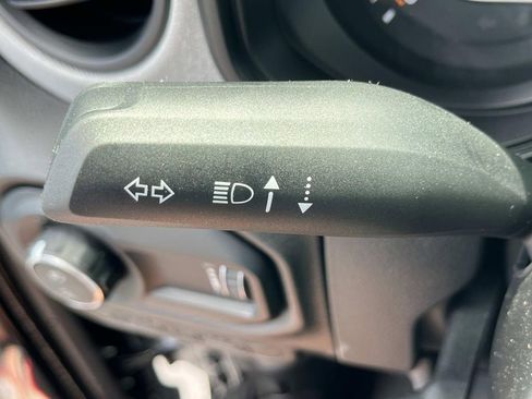 New 2025 Jeep Gladiator Sport image 19