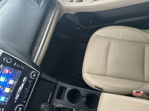 Used 2018 Subaru Outback 2.5i Limited image 26