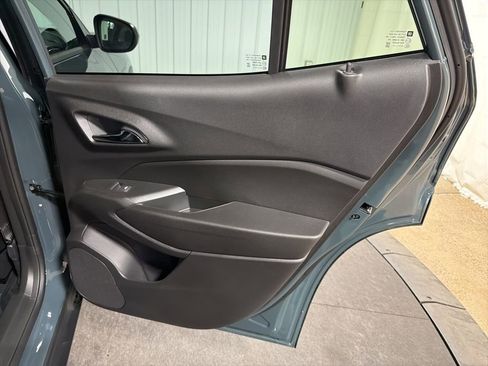 New 2026 Chevrolet Trax LT w/ Driver Confidence Package FWD image 18