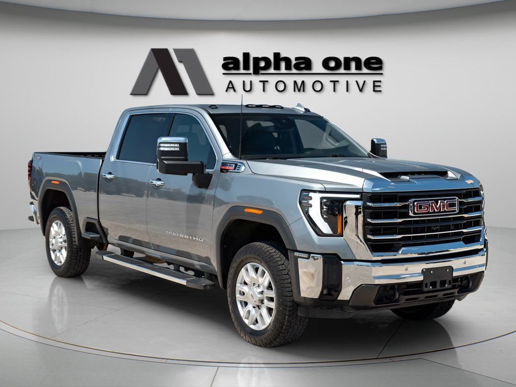 Used 2024 GMC Sierra 2500 SLT w/ SLT Premium Package AWD/4WD image 4