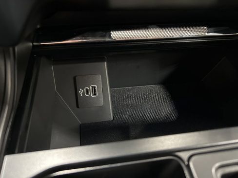 New 2025 Ford F150 Lariat w/ Equipment Group 501A Mid image 24