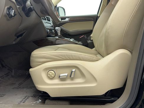 Used 2017 Audi Q5 2.0T Premium Plus w/ Technology Package image 35