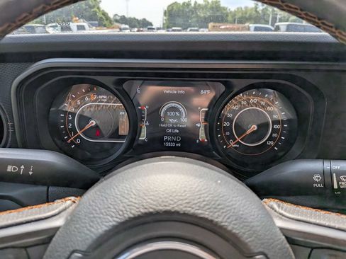 Used 2024 Jeep Gladiator Mojave w/ Safety Group AWD/4WD image 26