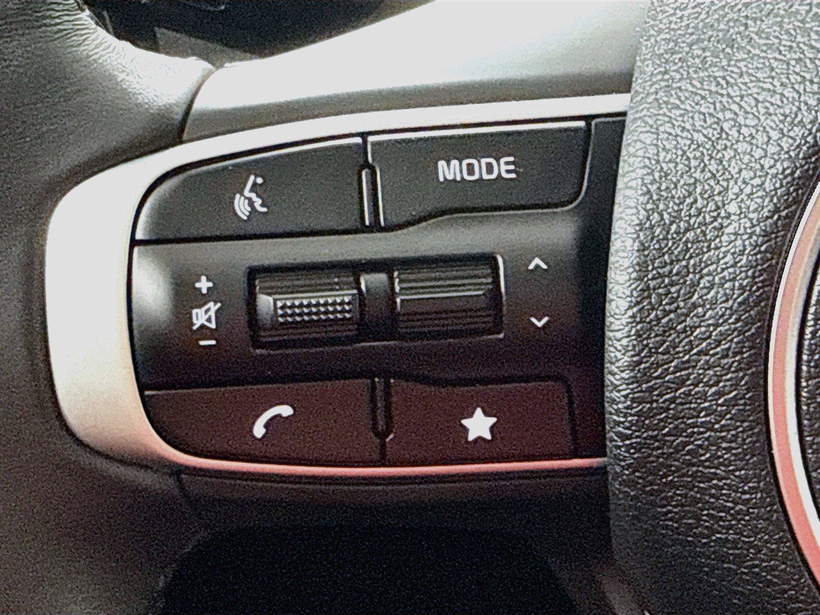 Used 2025 Kia Sportage SX FWD image 12