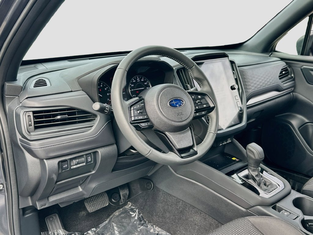 Certified 2025 Subaru Forester Premium AWD/4WD image 9