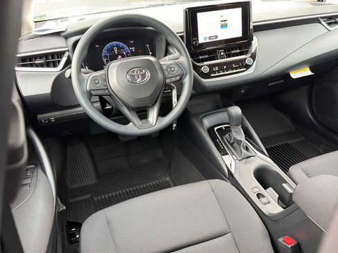 New 2026 Toyota Corolla LE FWD image 18
