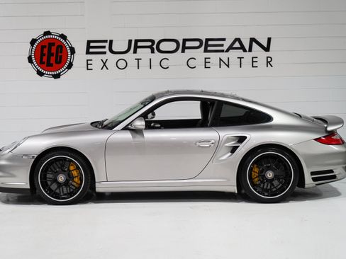 Used 2013 Porsche 911 Turbo S AWD/4WD image 7