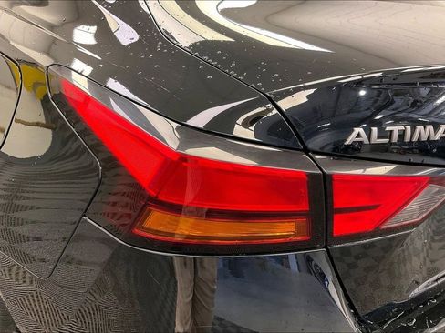 Certified 2024 Nissan Altima 2.5 SV image 21