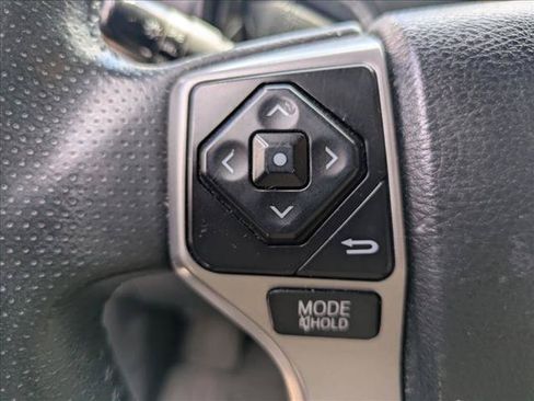 Used 2016 Toyota 4Runner SR5 AWD/4WD image 15