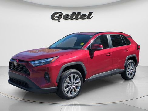 Certified 2022 Toyota RAV4 XLE Premium image 1