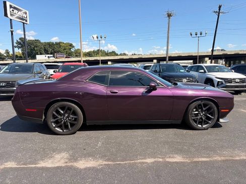 Used 2022 Dodge Challenger GT w/ Blacktop Package RWD image 8