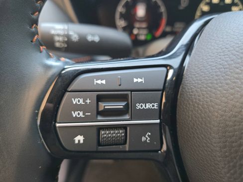 Used 2024 Honda HR-V Sport image 12