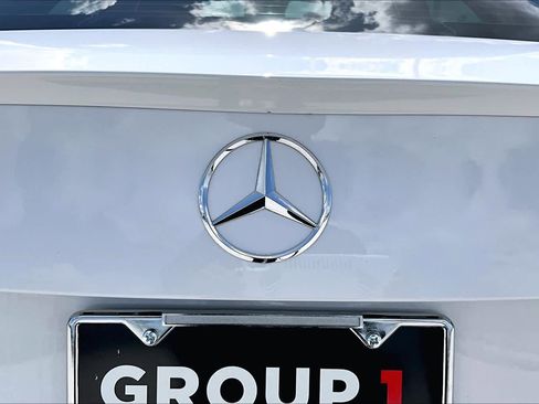 Used 2024 Mercedes-Benz C 300 Sedan image 10