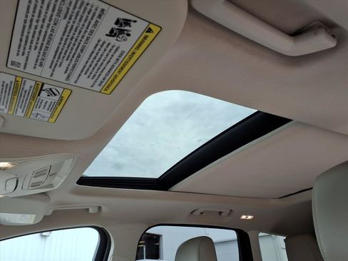 Used 2019 Ford Escape SEL FWD image 27