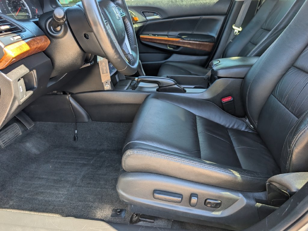 Used 2012 Honda Accord EX-L image 12