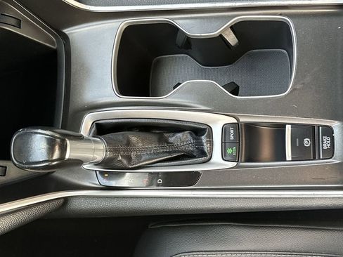 Used 2019 Honda Accord Sport image 23