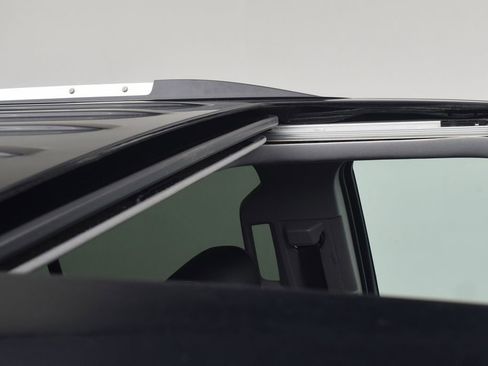 Used 2016 Chevrolet Tahoe LTZ image 14