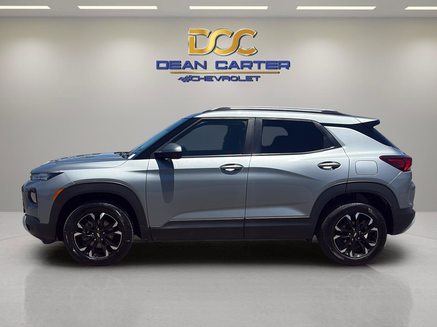 Certified 2023 Chevrolet TrailBlazer LT w/ Convenience Package AWD/4WD image 2