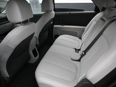 Used 2025 Hyundai Ioniq 5 Limited RWD image 28